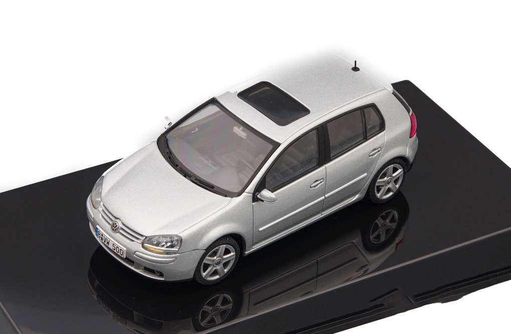 VW VOLKSWAGEN GOLF V 2003 SILVER