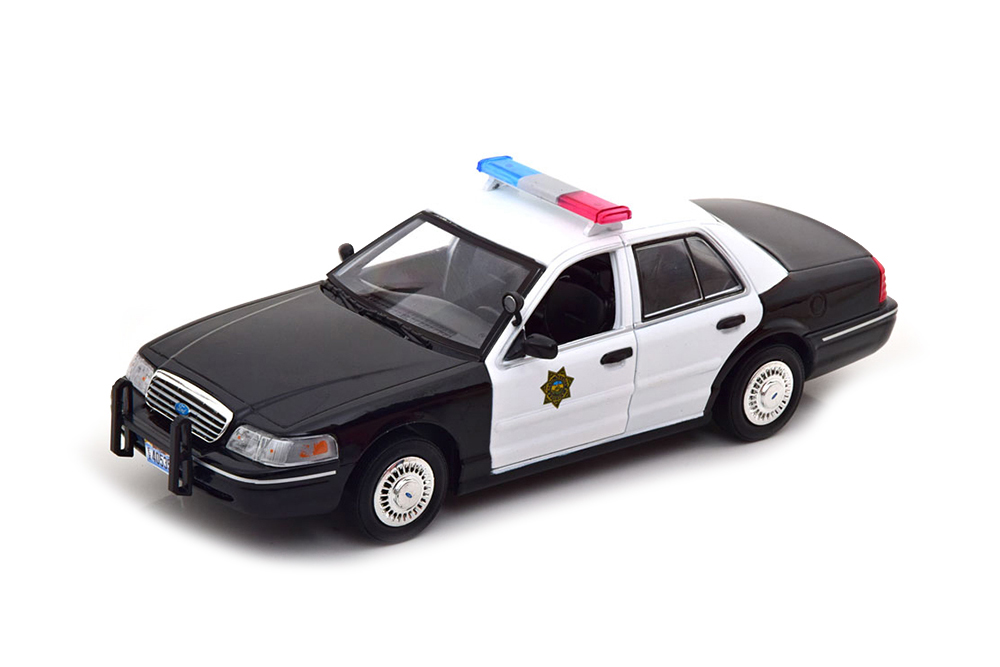 FORD CROWN VICTORIA INTERCEPTOR RENO SHERIFF'S DEPARTMENT 1998 (МАШИНА ЛЕЙТЕНАНТА ДЖИМА ДАНГЛА ИЗ Т/C РИНО 911)