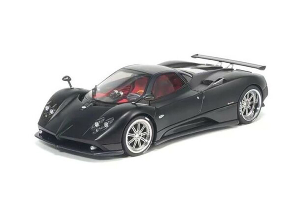 PAGANI ZONDA F 2005 ЧЕРНЫЙ МАТОВЫЙ