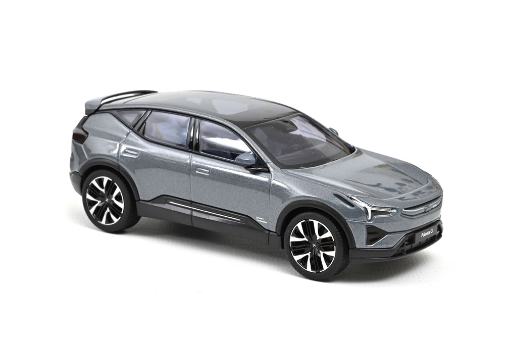 VOLVO POLESTAR 3 2024 THUNDER