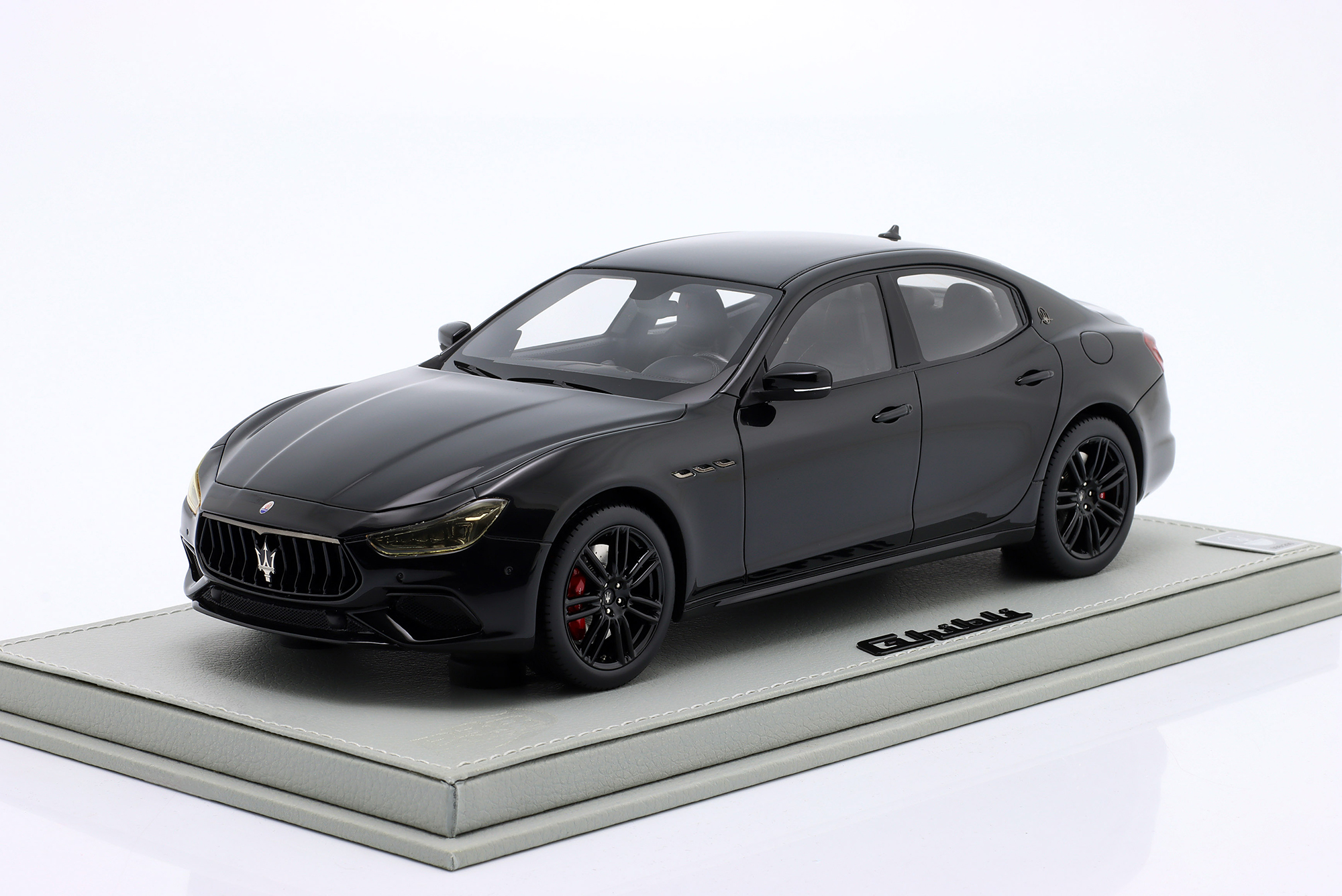 MASERATI GHIBLI YEAR 2019 BLACK BBR / МАЗЕРАТИ ГХИБЛИ ЧЕРНЫЙ ББР