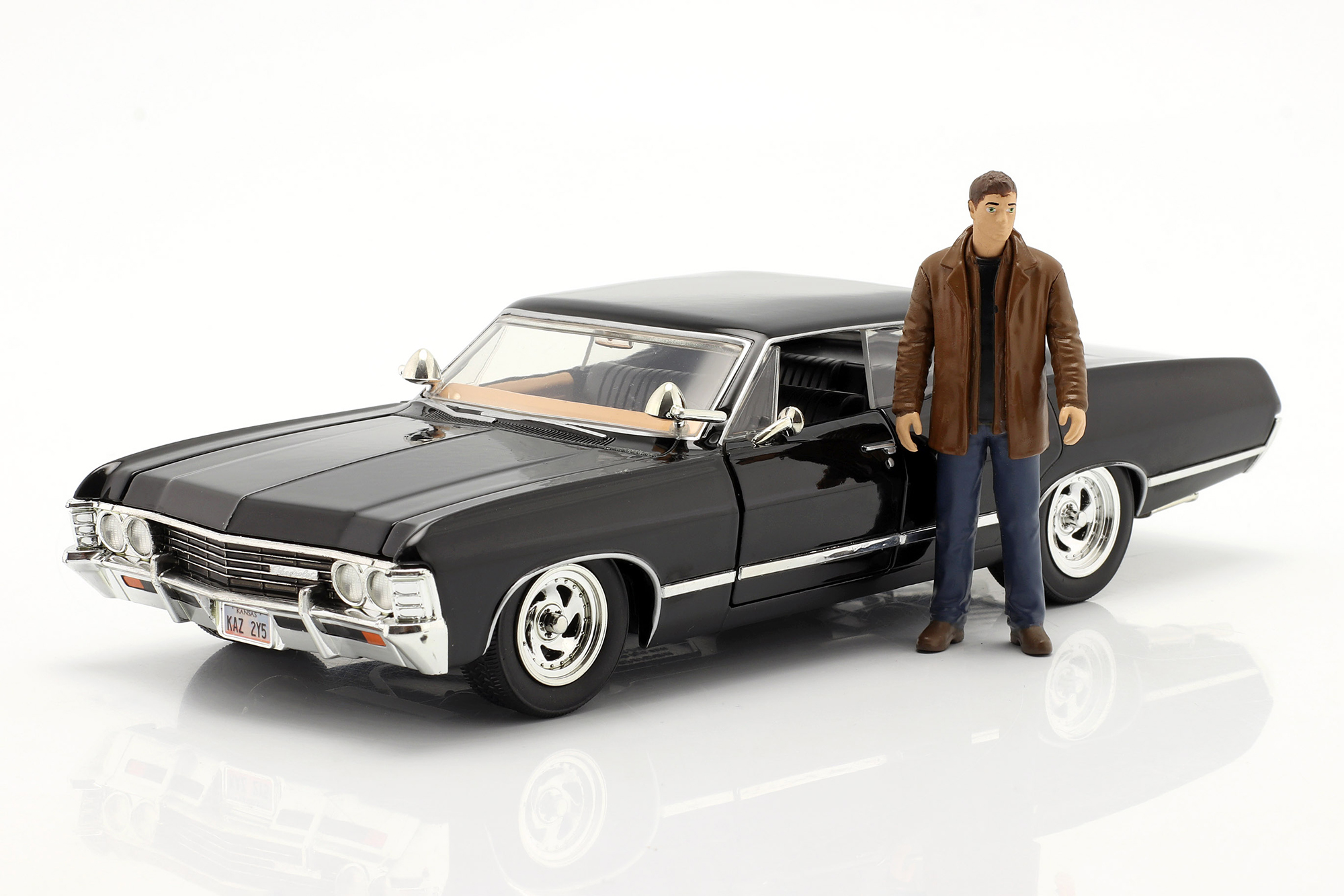 CHEVY IMPALA SS SPORT SEDAN 1967 TV SERIES SUPERNATURAL WITH FIGURE JADA TOYS / ЧЕВЙ ИМПАЛА СС СПОРТ СЕДАН ТВ СЕРИЯ СУПЕРНАТУРАЛ ФИГУРКА ДЖАДА ТОЙС ЧЕРНЫЙ