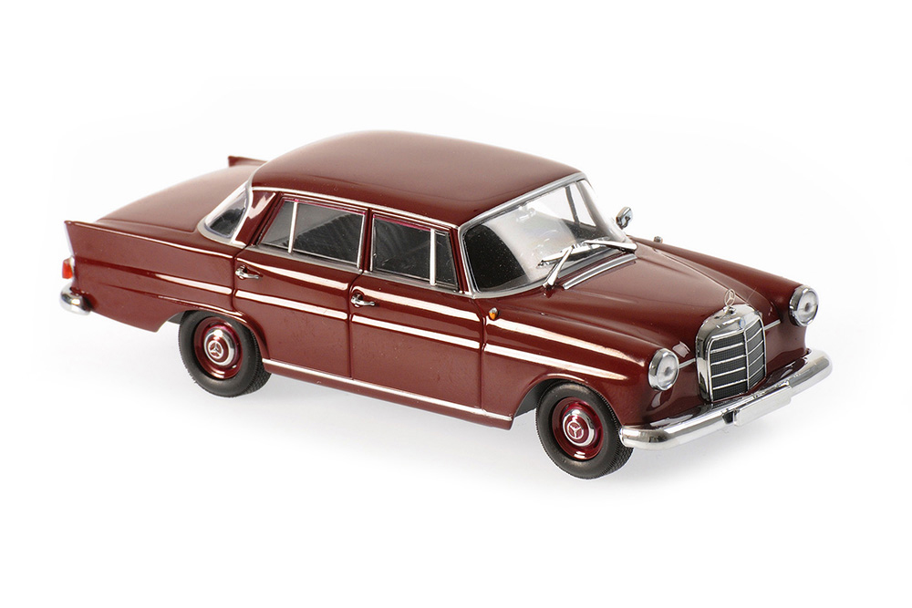 MERCEDES-190 1961 DARK RED