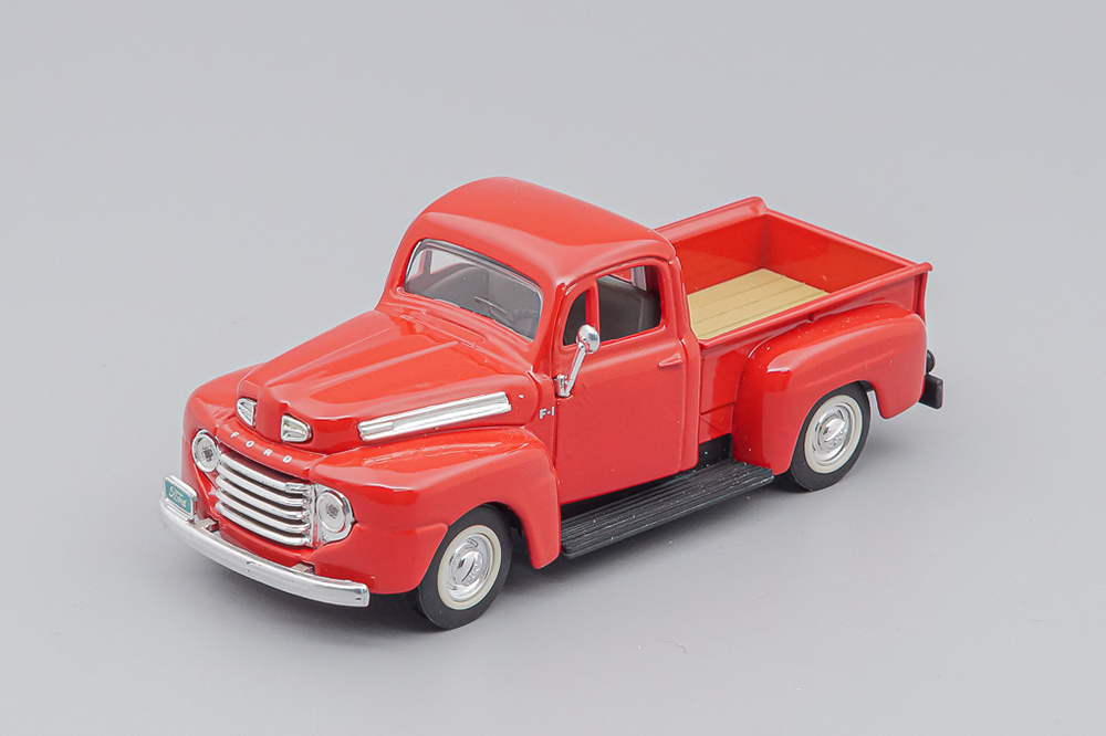 FORD F-1 PICK UP 1948, RED