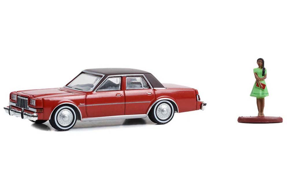 DODGE DIPLOMAT С ФИГУРКОЙ ДЕВУШКИ 1983 DARK RED (ДЛИНА МОДЕЛИ 6-10 СМ)