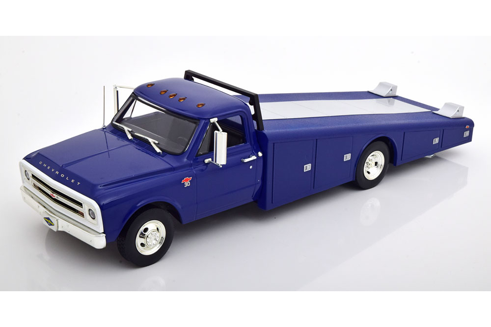 CHEVROLET C-30 RAMP TRUCK 1967 BLUE