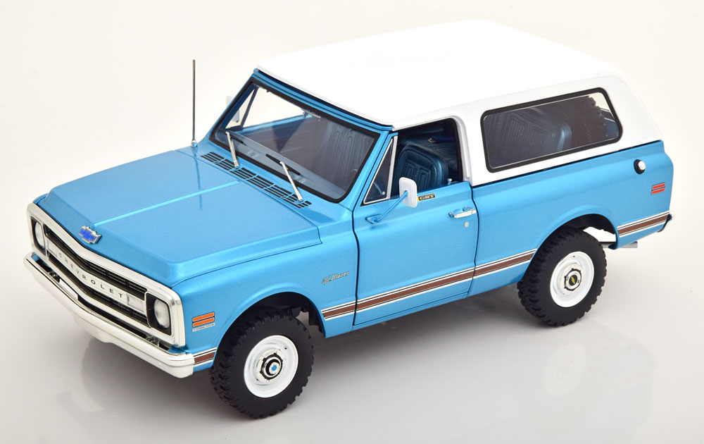 CHEVROLET K5 BLAZER WITH REMOVABLE HARDTOP 1970 LIGHTBLUEMETALLIC
