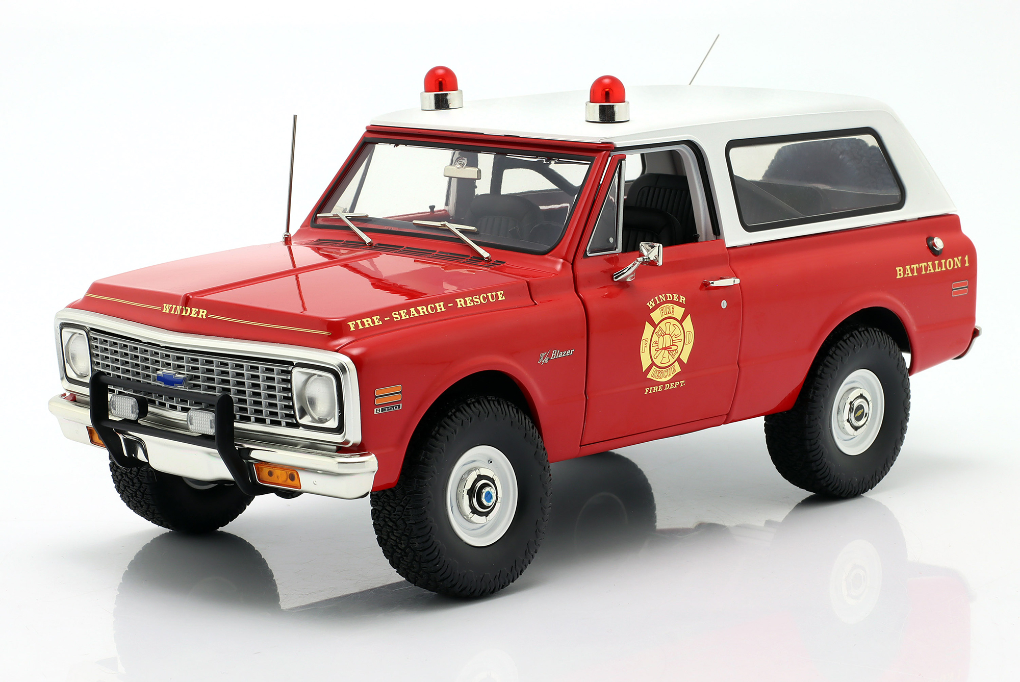 CHEVROLET BLAZER K/5 THE CHIEF YEAR 1972 RED / ШЕВРОЛЕ БЛАЗЕР K/5 ЧИЕФ КРАСНЫЙ