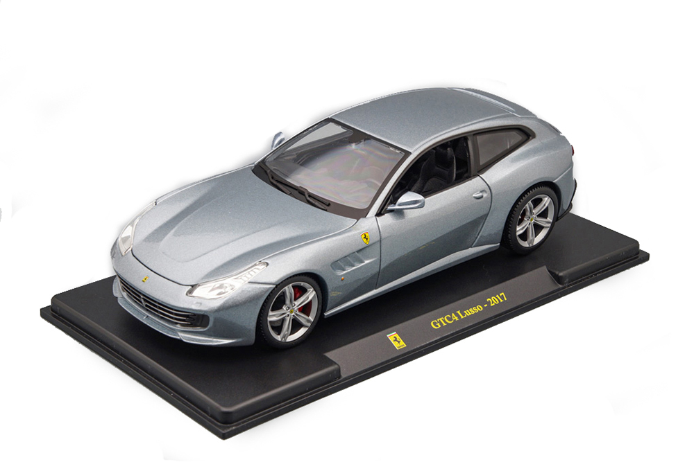 FERRARI GTC4 LUSSO 2017 SILVER