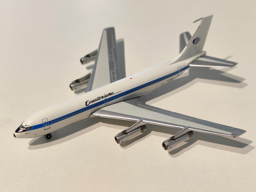 BOEING B 720 ECUATORIANA N780EC (ДЛИНА 10,42 СМ)