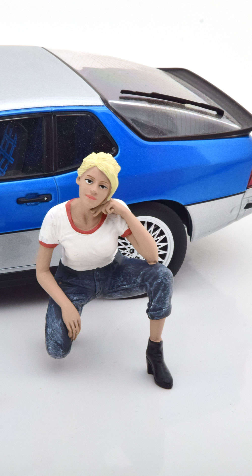 МОДЕЛЬ ФИГУРКИ MICHELLE