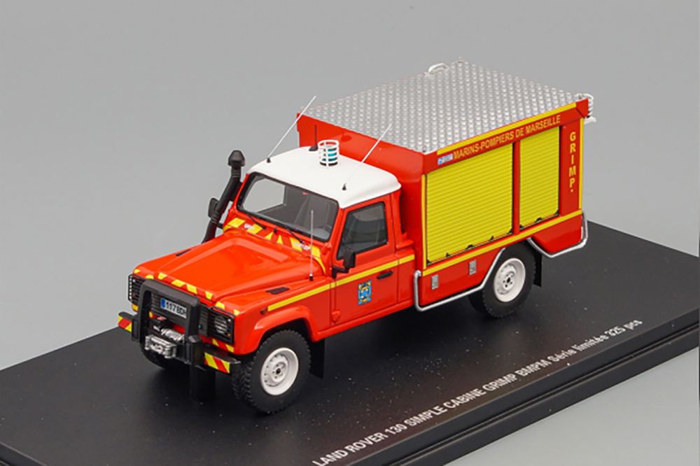 LAND ROVER DEFENDER 130 PICK-UP CLOSED GRIMP BMBP SAPEURS