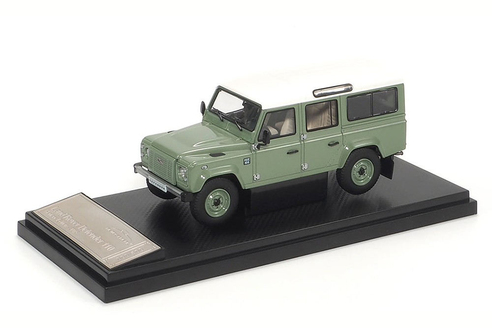 LAND ROVER DEFENDER 110 HERITAGE EDITION 2015 GREEN