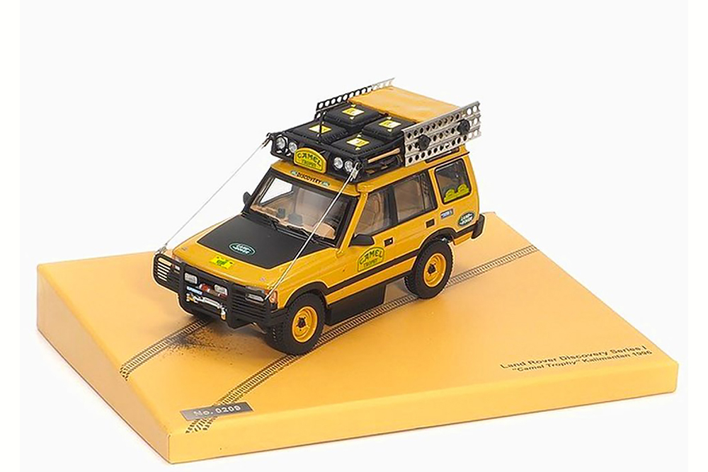 LAND ROVER DISCOVERY 5-DOOR CAMEL TROPHY KALIMANTA 1996