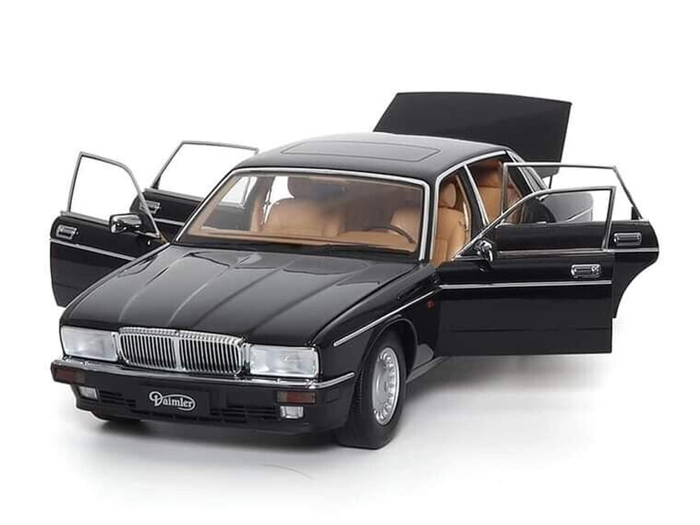 JAGUAR DAIMLER XJ6 XJ40 1986, EBONY BLACK