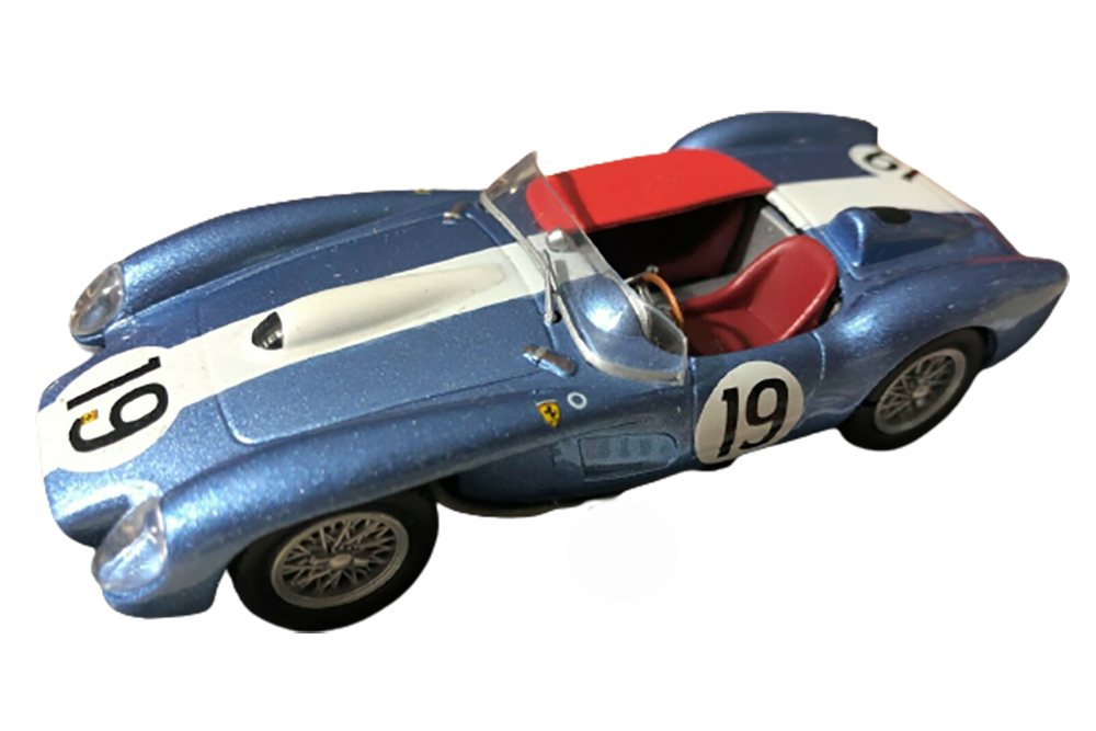 FERRARI 250 TESTA ROSSA 24H LE MANS E.D.MARTIN/F.TAVANO #19 1958 BLUE METALLIC/WHITE / FERRARI 250 TESTA ROSSA 24H LE MANS E.D.MARTIN/F.TAVANO #19 1958 СИНИЙ МЕТАЛЛИК/БЕЛЫЙ