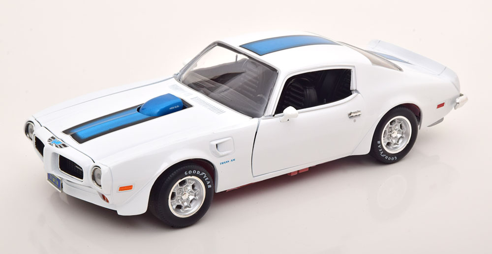 PONTIAC FIREBIRD TRANS AM 1971 WHITE BLUEMETALLIC