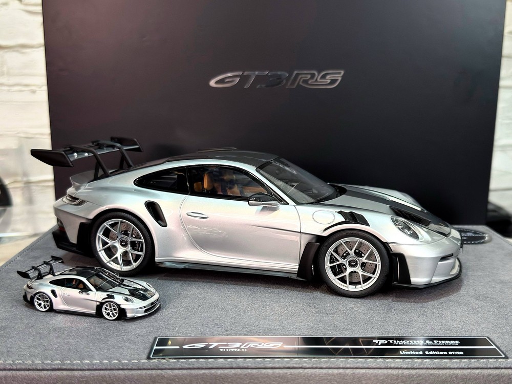 PORSCHE 911 (992) GT3 RS WEISSACH PACKAGE GT SILVER 1:18 & / ПОРШЕ 911 992 GT3 RS ПАКЕТ WEISSACH GT СЕРЕБРИСТЫЙ (ЛИМИТ 07/20)