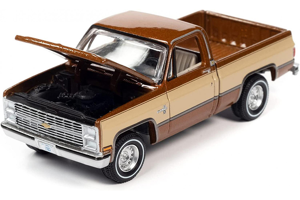 CHEVROLET 1983 SILVERADO 10 2 TAN / ШЕВРОЛЕ SILVERADO 1983 КОРИЧНЕВЫЙ (ДЛИНА МОДЕЛИ 6-10 СМ)