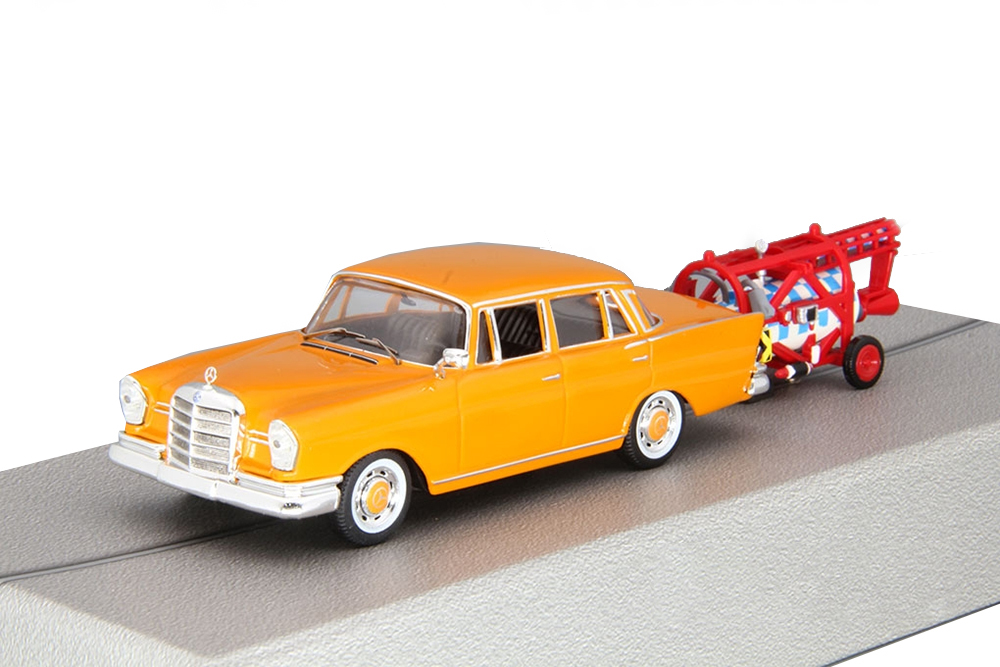 MERCEDES W111 220 SE КРАШ-ТЕСТ С РАКЕТНЫМ УСКОРИТЕЛЕМ