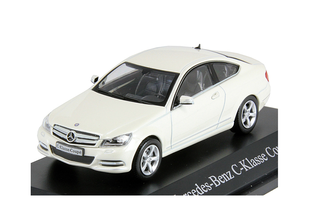 MERCEDES W204 C-CLASS COUPE C204 DIAMANT WHITE METALLIC
