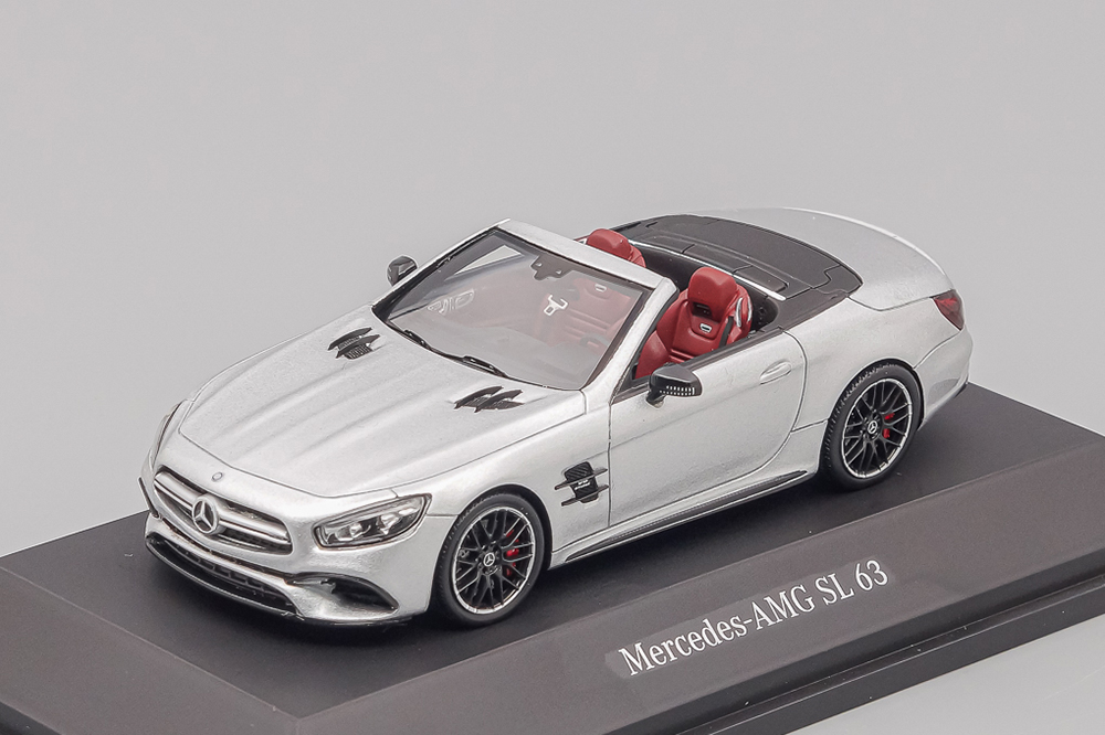 MERCEDES-BENZ AMG SL 63 R23, SILVER