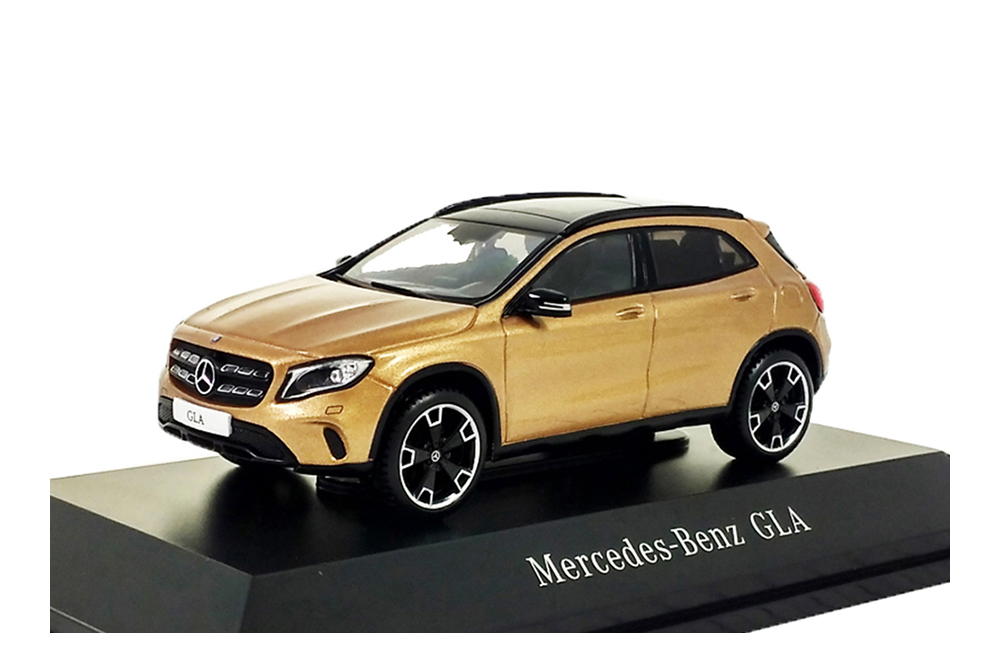 MERCEDES GLA X156 2017 CANYON BEIGE / МЕРСЕДЕС GLA X156 2017 КАНЬОН БЕЖЕВЫЙ