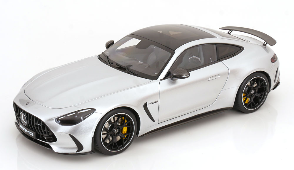 MERCEDES AMG GT 63 C192 COUPE SILVER