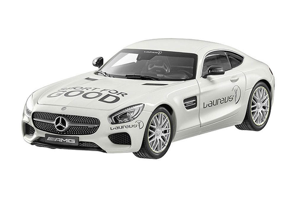 MERCEDES C190 AMG GT-S LAUREUS FOUNDATION 2016 DIAMOND WHITE