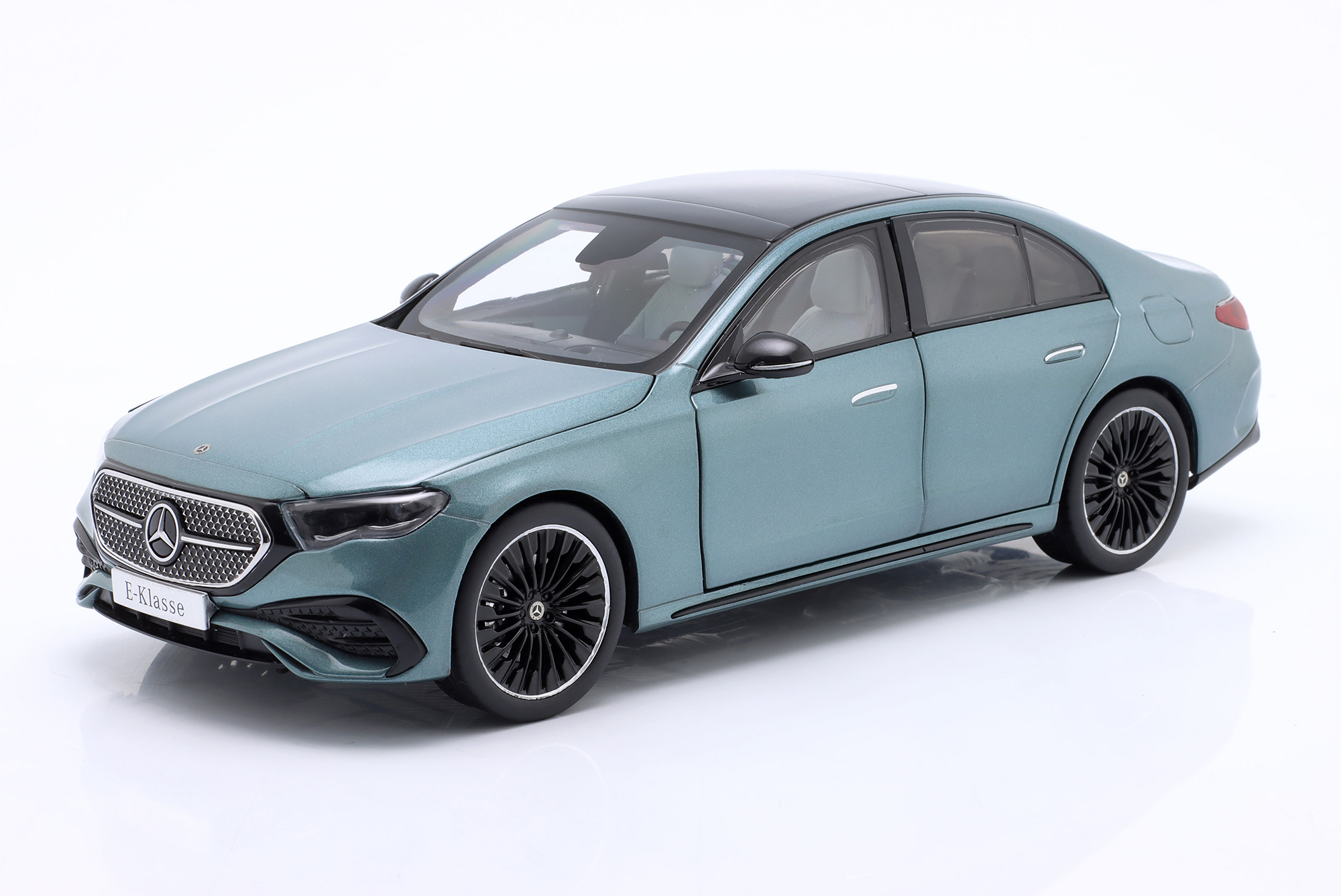 MERCEDES E-KLASSE W214 SALOON 2024 TURQUOISE-BLUEMETALLIC