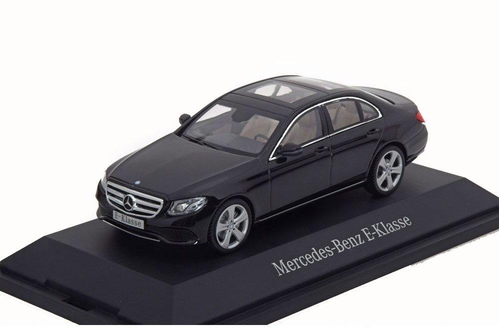 MERCEDES W213 E-CLASS SALOON AVANTGARDE 2017 OBSIDIAN BLACK