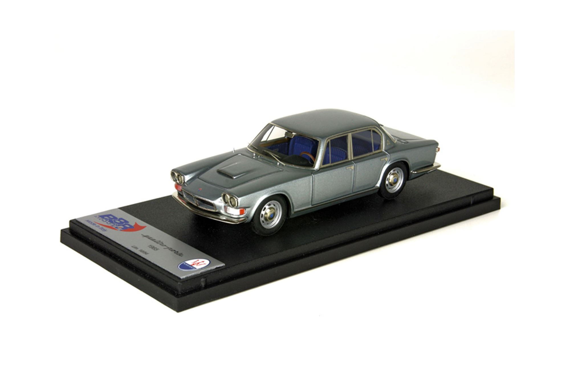 MASERATI QUATTROPORTE 1965 / МАЗЕРАТИ КУАТТРОПОРТЕ 1965 1:43