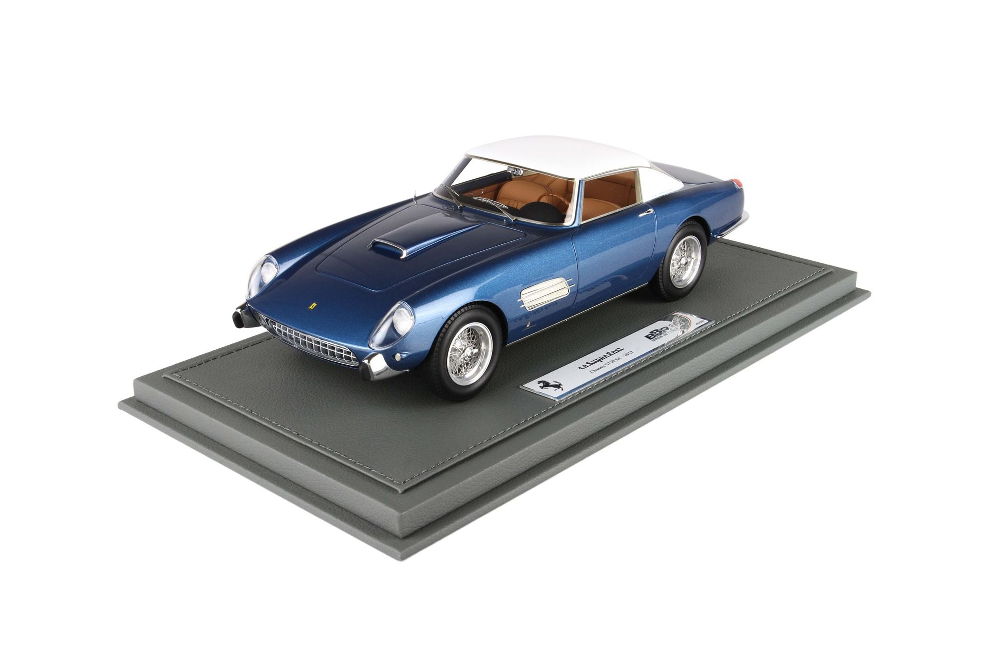 FERRARI 4.9 SUPERFAST S/N 0719 SA SALONE PARIGI 1957 / ФЕРРАРИ 4 9 СУПЕРФАСТ С № 0719 СА САЛОНЕ ПАРИГИ 1957 1:18