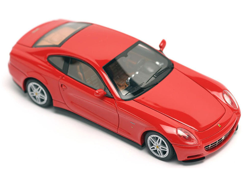 FERRARI 612 SCAGLIETTI MY06 2005 RED / ФЕРРАРИ 612 СКАГЛИЕТТИ МИ06 2005 1:43 КРАСНЫЙ