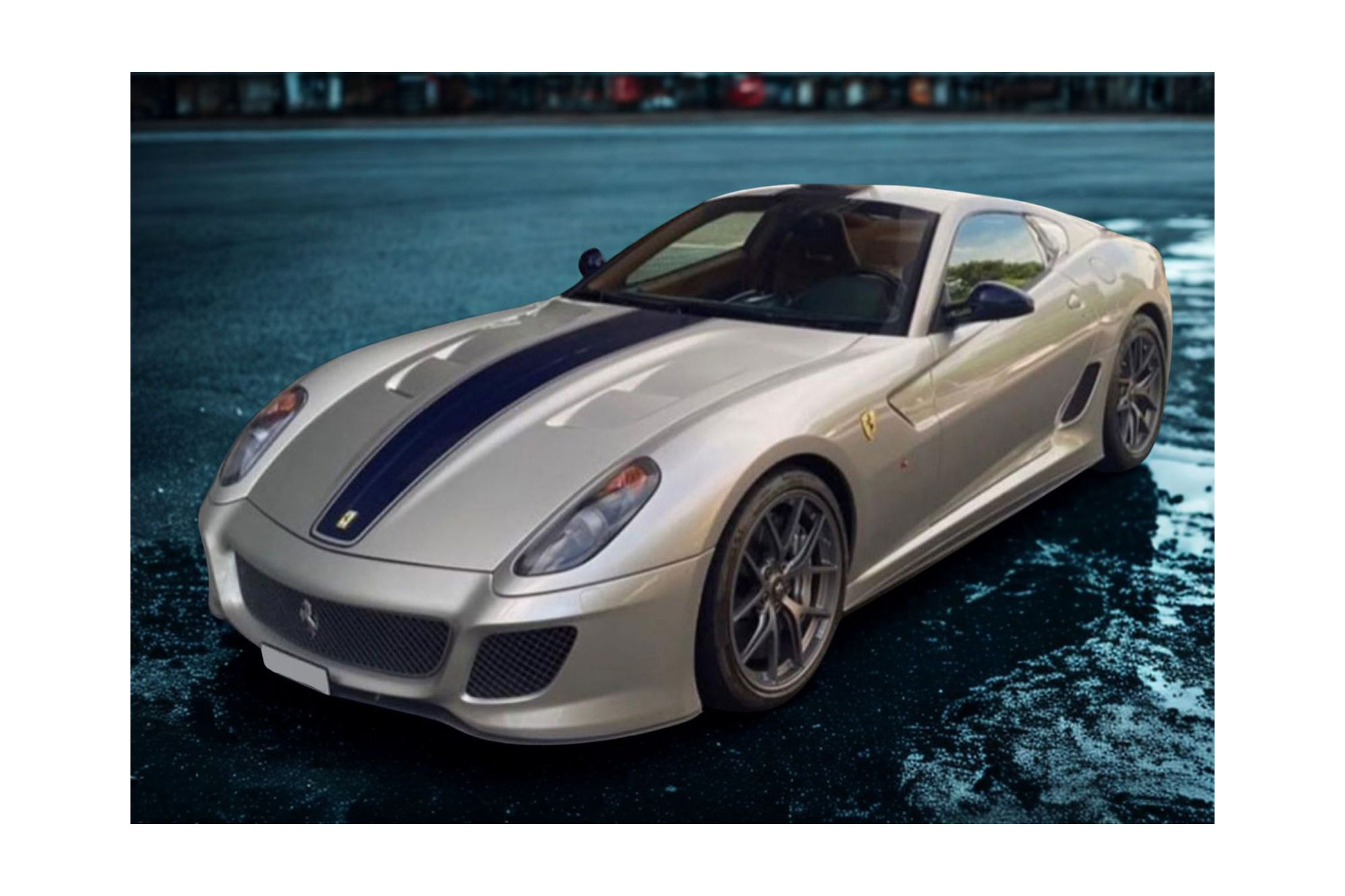 FERRARI 599 GTO 2010 - MADE IN ITALY GRIGIO INGRID WITH BLUE STRIPE / ФЕРРАРИ 599 ГТО 2010 1:18 СИНИЙ