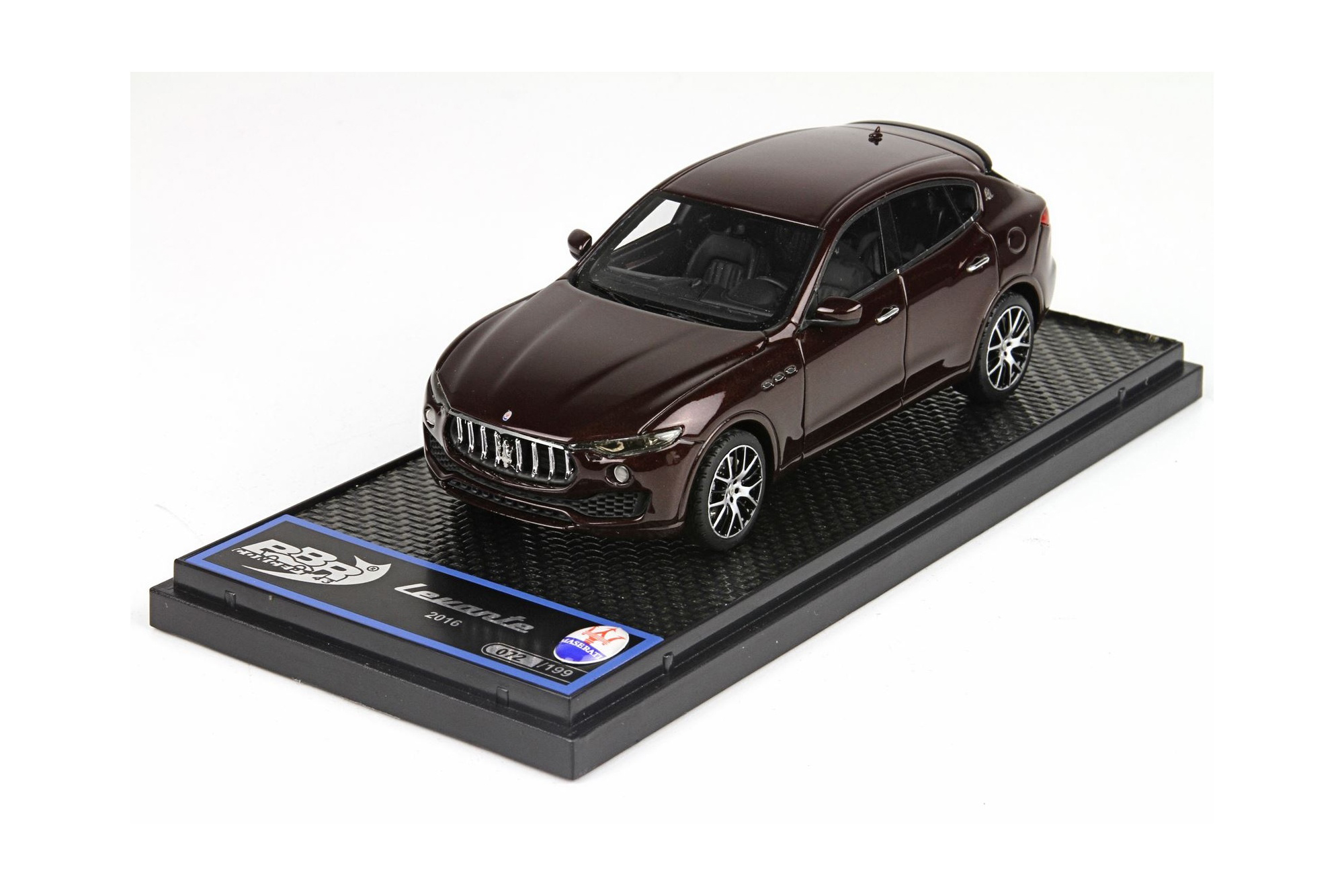MASERATI LEVANTE 2016 COPPER COLOR / МАЗЕРАТИ ЛЕВАНТЕ 2016 КОЛОР 1:43 МЕДНЫЙ