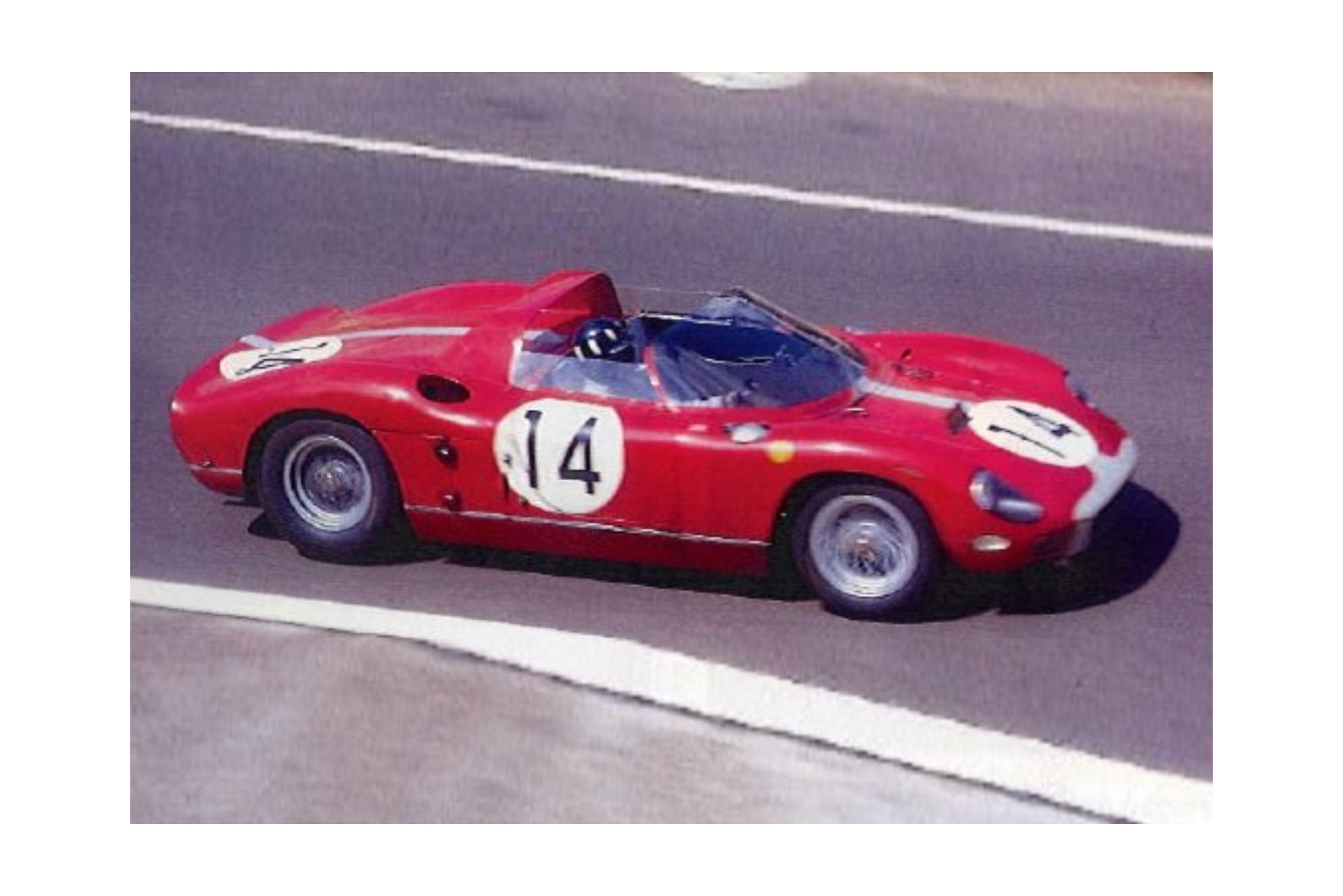 FERRARI 330 P-64 N° 14 - 2ND PLACE 24 H LE MANS 1964 - DRIVERS BONNIER - G. HILL / ФЕРРАРИ 330 П-64 №° 14 1964 1:18