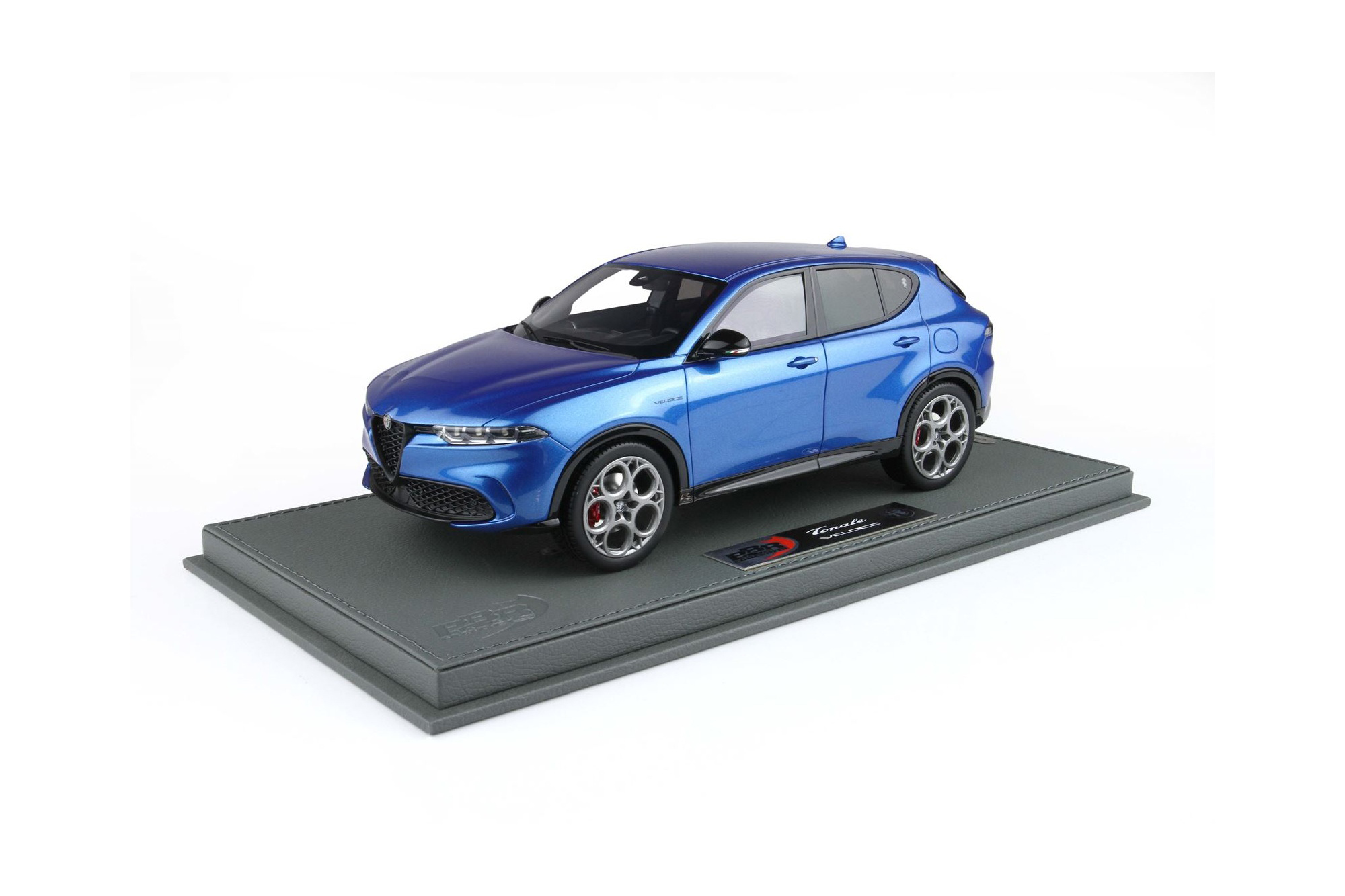 ALFA ROMEO TONALE VELOCE PLUG-IN HYBRID BLUE MISANO / АЛЬФА РОМЕО ТОНАЛЕ ВЕЛОКЕ ПЛУГ-ИН ХИБРИД МИСАНО 1:18 СИНИЙ