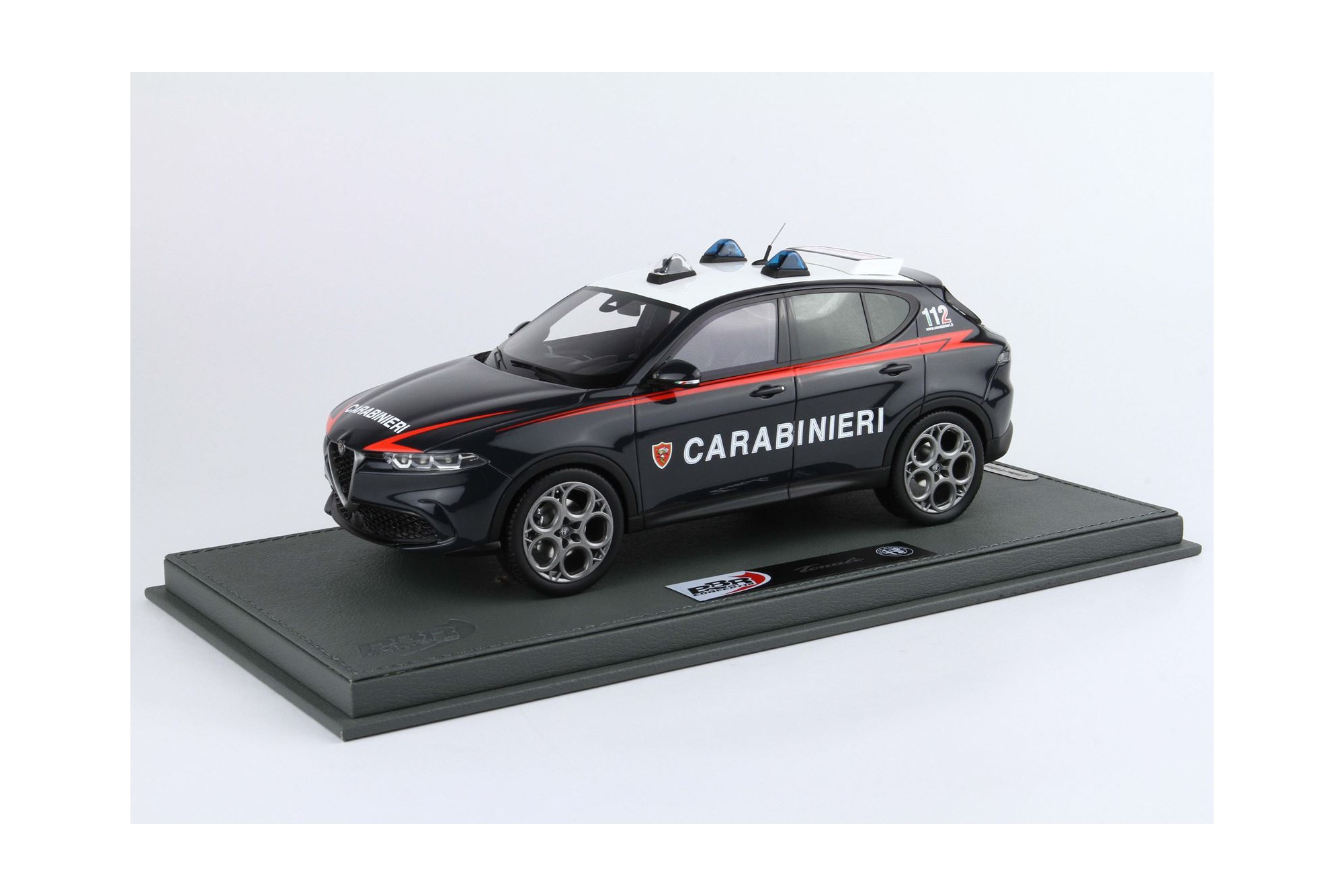ALFA ROMEO TONALE CARABINIERI SETUP / АЛЬФА РОМЕО ТОНАЛЕ КАРАБИНИЕРИ СЕТУП 1:18