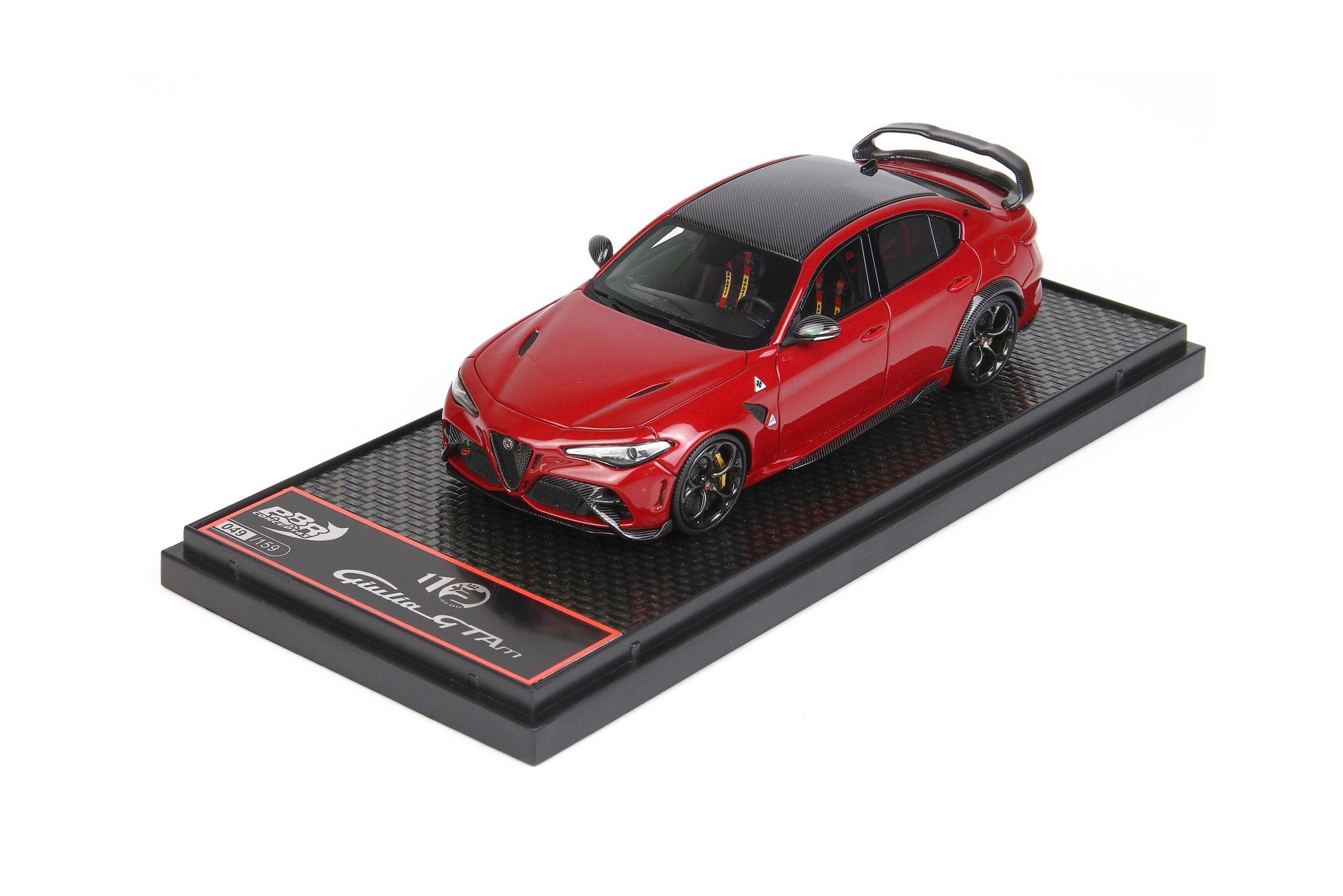 ALFA ROMEO GIULIA GTAM - RED BELTS ROSSO COMPETIZIONE / АЛЬФА РОМЕО ДЖУЛИЯ ГТАМ 1:43 КРАСНЫЙ