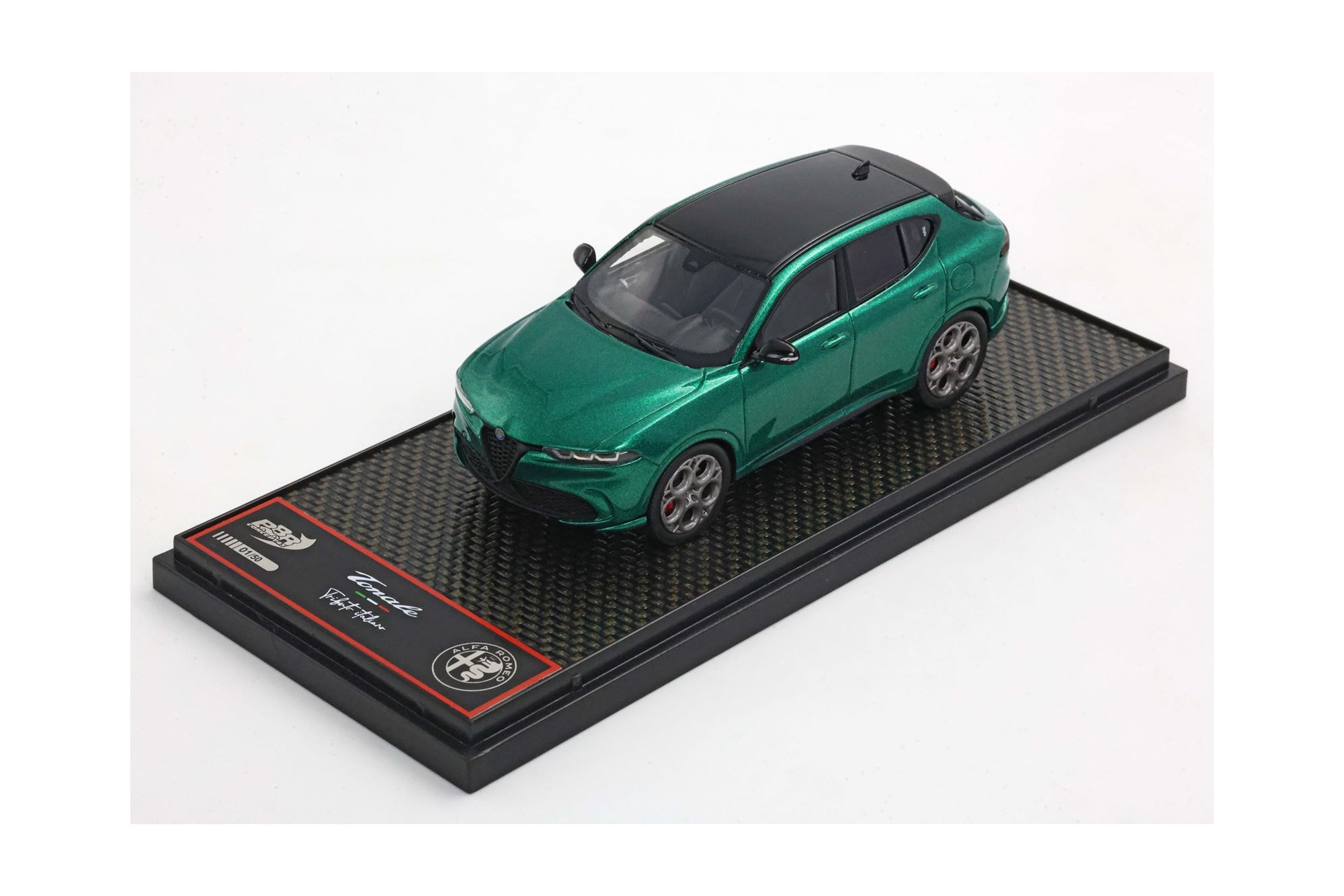 ALFA ROMEO TONALE TRIBUTO VERDE MONTREAL / АЛЬФА РОМЕО ТОНАЛЕ ТРИБУТО МОНТРЕАЛ 1:43 ЗЕЛЕНЫЙ