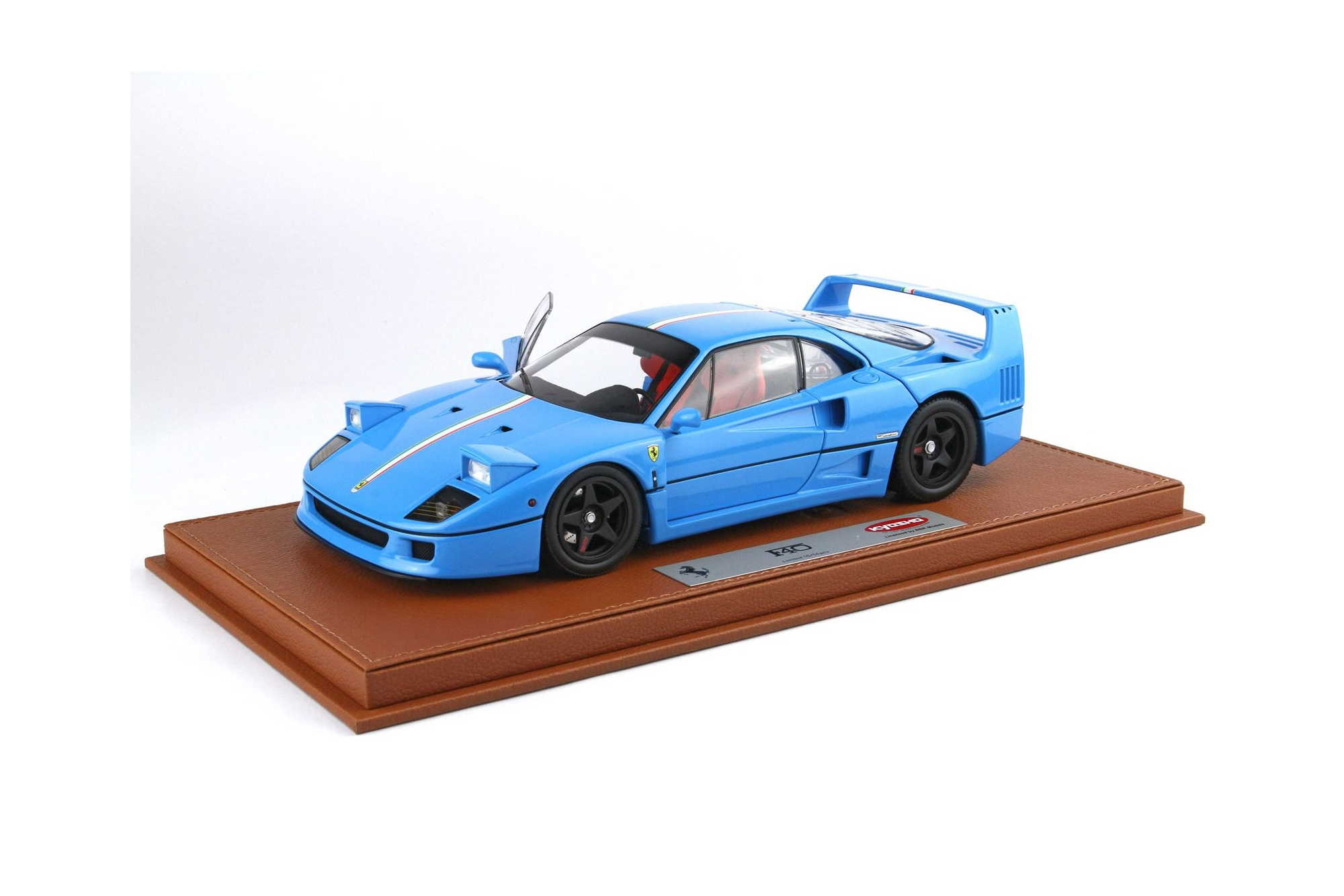 FERRARI F40 LIGHT BLUE WITH ITALIAN FLAG STRIPE AND BLACK RIMS BBR-KYOSHO / ФЕРРАРИ Ф40 ЛИГХТ ИТАЛИАН ФЛАГ ПОЛОСА ДИСКИ ББР-КИОСХО 1:18 ГОЛУБОЙ