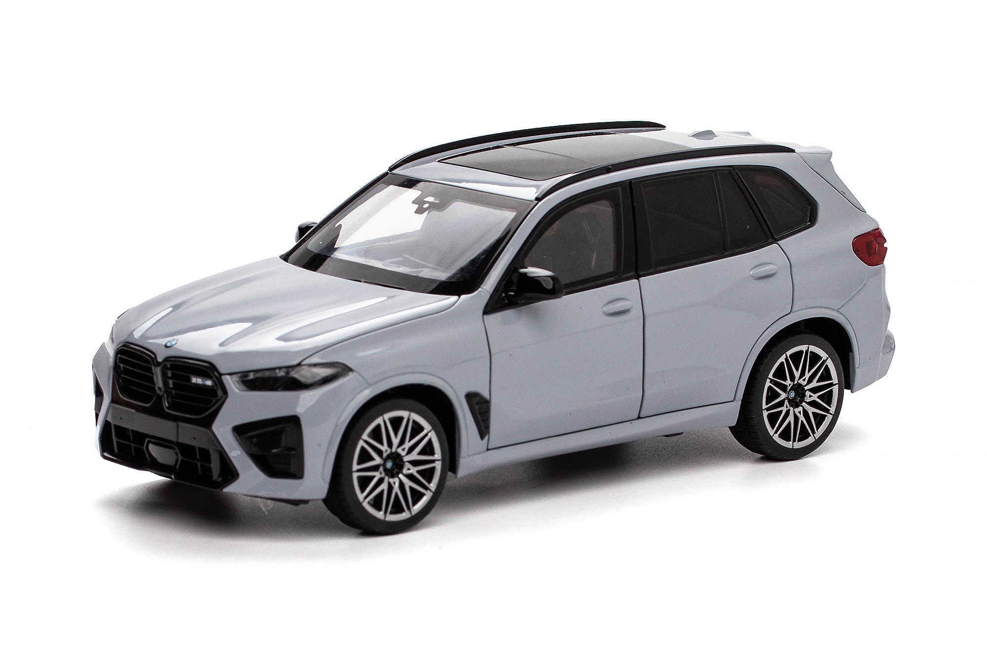 BMW F95 X5 M COMPETITION 2026 GREY (LENGTH 20 CM, WITHOUT PACKAGING) / БМВ F95 X5 M КОМПЕТИШН 2026 СЕРЫЙ (ДЛИНА 20 СМ, БЕЗ УПАКОВКИ)