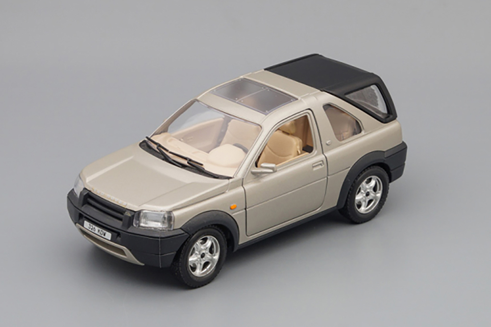 LAND ROVER FREELANDER, BEIGE METALLIC