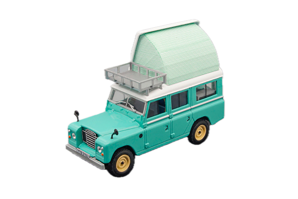LAND ROVER SERIES III DORMOBILE ENGLAND (1971)
