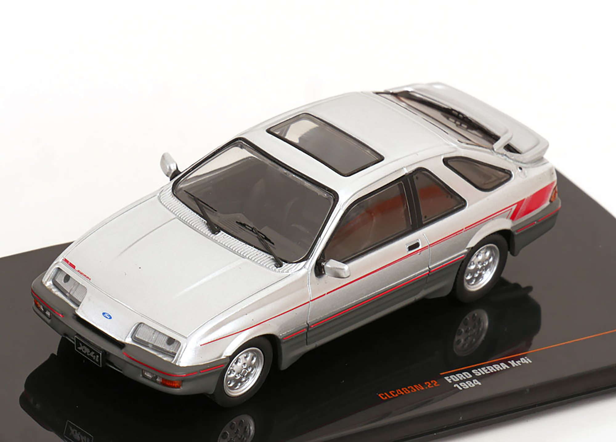 FORD SIERRA XR4I 1984 SILVER / ФОРД СИЕРРА XR4I СЕРЕБРИСТЫЙ