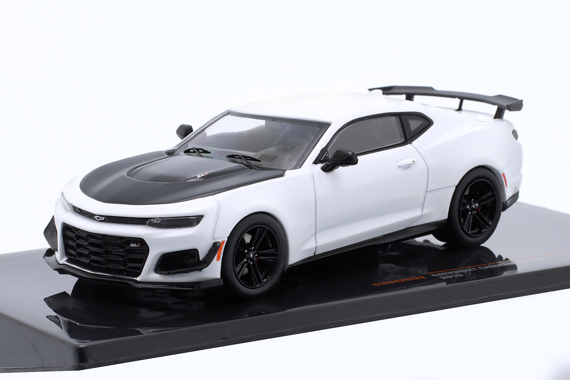 CHEVROLET CAMARO ZL1 YEAR 2019 WHITE / BLACK / ШЕВРОЛЕ КАМАРО ZL1 БЕЛЫЙ ЧЕРНЫЙ