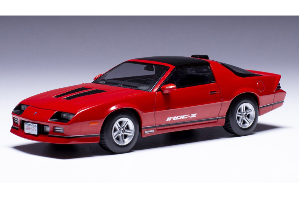 CHEVROLET CAMARO IROC-Z 1986 RED