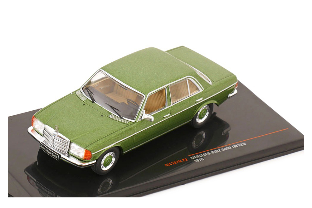 MERCEDES 240D W123 SALOON 1976 GREEN METALLIC