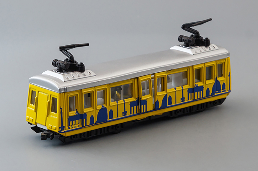 BERLIN TRAMWAY, ЖЕЛТЫЙ